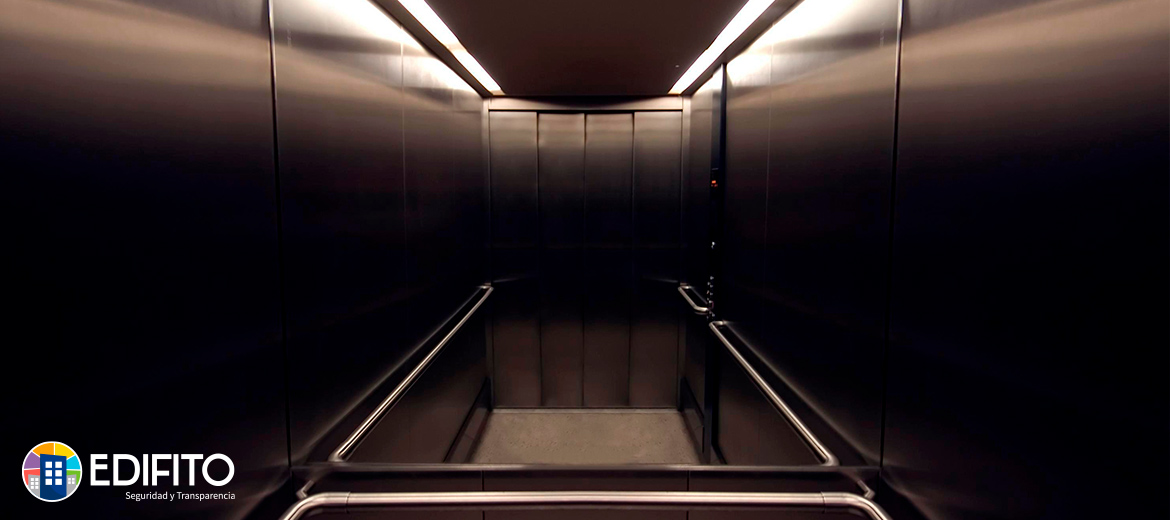 6 consejos en caso de quedar encerrado en un ascensor